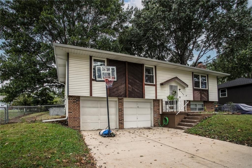 2509 SW 5th Street, Blue Springs, MO