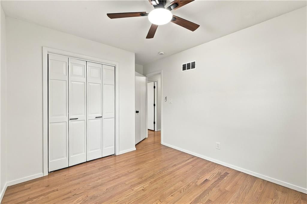 Photo 22 of 34 - 15401 E 36th Street S, Independence, MO 64055