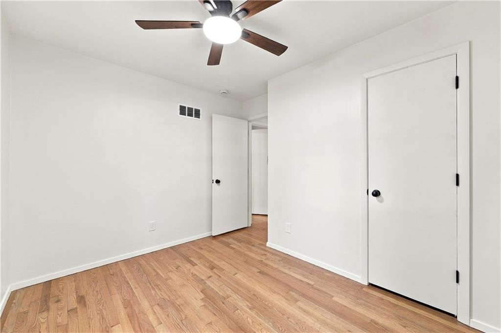 Photo 24 of 34 - 15401 E 36th Street S, Independence, MO 64055