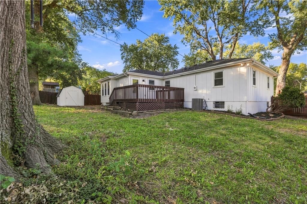Photo 29 of 34 - 15401 E 36th Street S, Independence, MO 64055