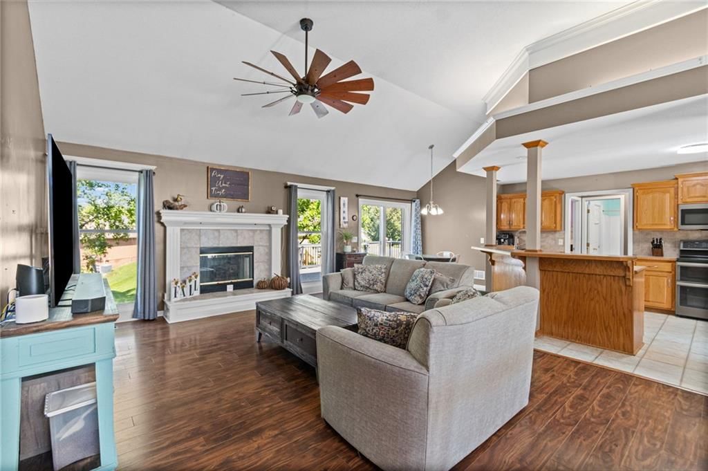 Photo 14 of 45 - 13470 Timber Park Lane, Platte City, MO 64079