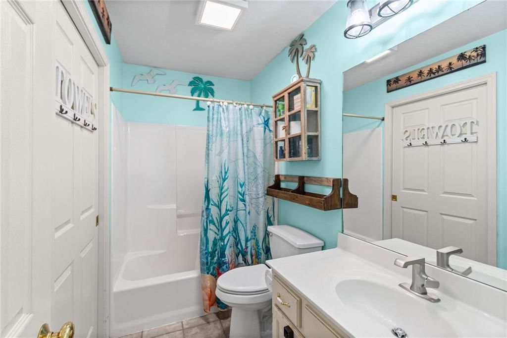 Photo 23 of 45 - 13470 Timber Park Lane, Platte City, MO 64079