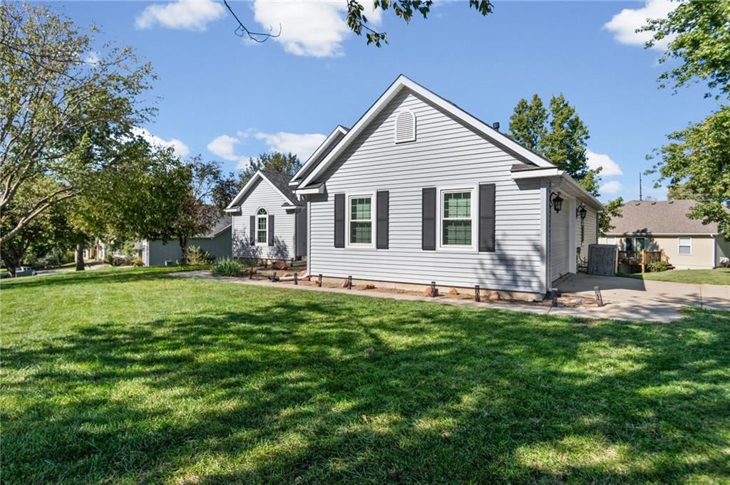 13470 Timber Park Lane, Platte City, MO: listing photo 3