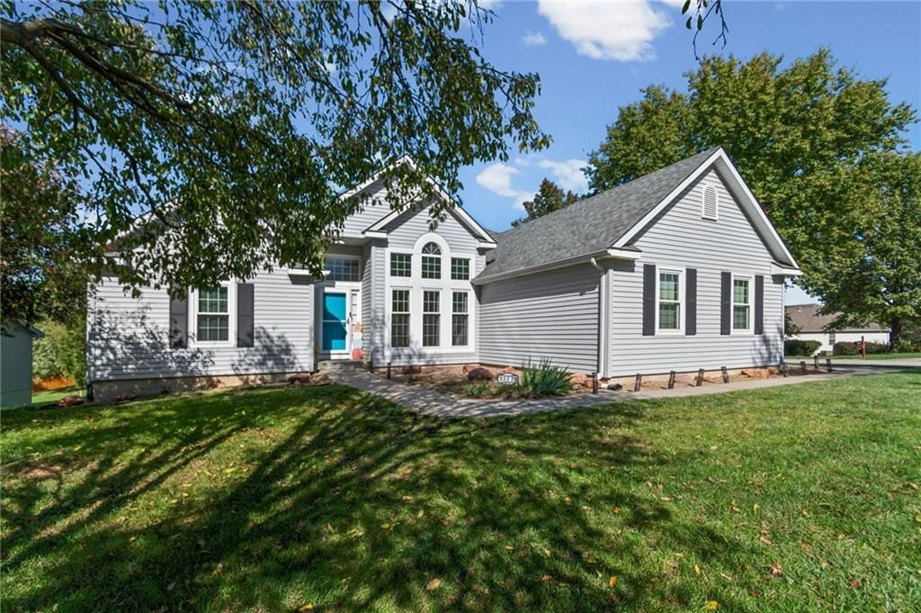 13470 Timber Park Lane, Platte City, MO: listing photo 2