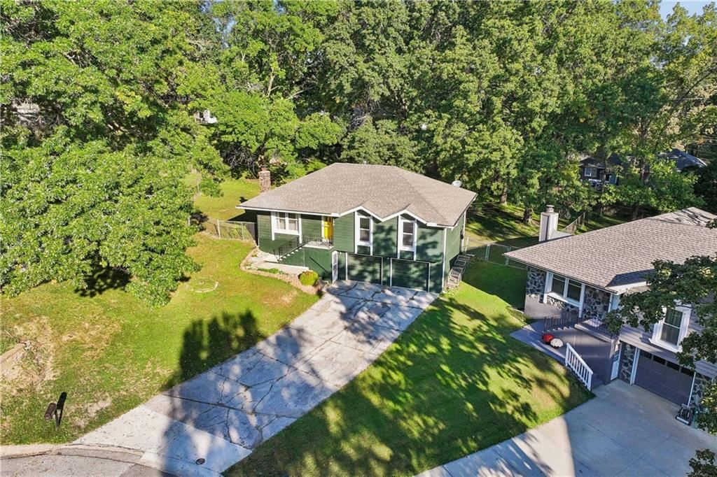 Photo 40 of 54 - 700 NE 55TH Street, Kansas City, MO 64118