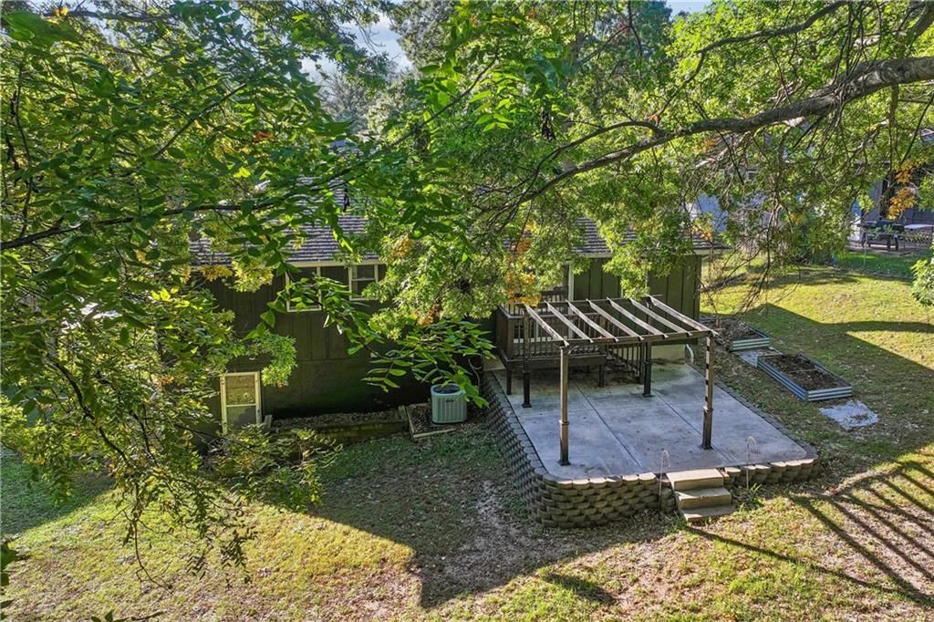 Photo 45 of 54 - 700 NE 55TH Street, Kansas City, MO 64118