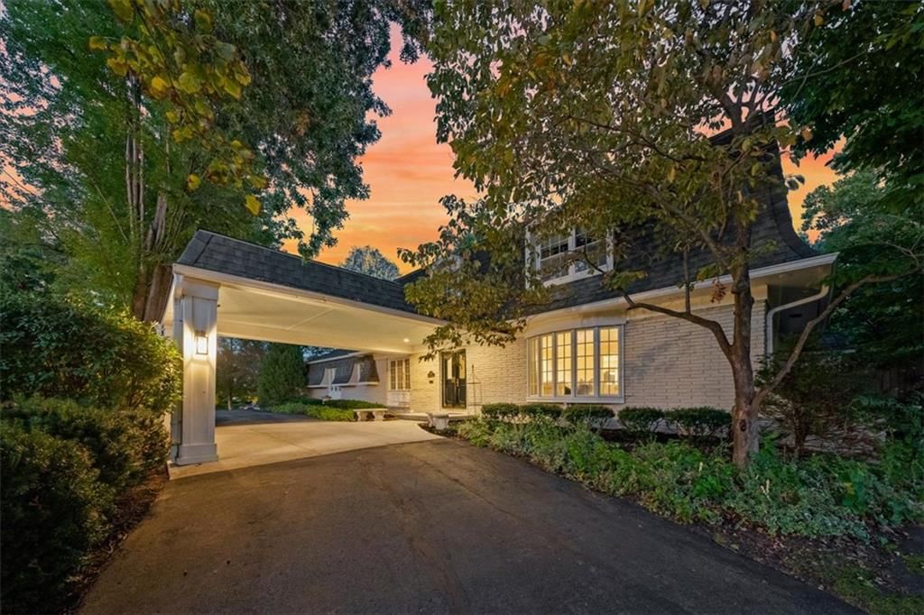 1287 W 61st Terrace, Kansas City, MO: listing photo 3