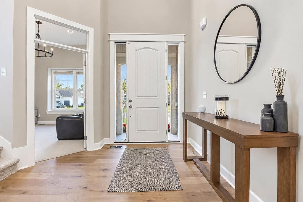 18337 Monrovia Street, Overland Park, KS: listing photo 3