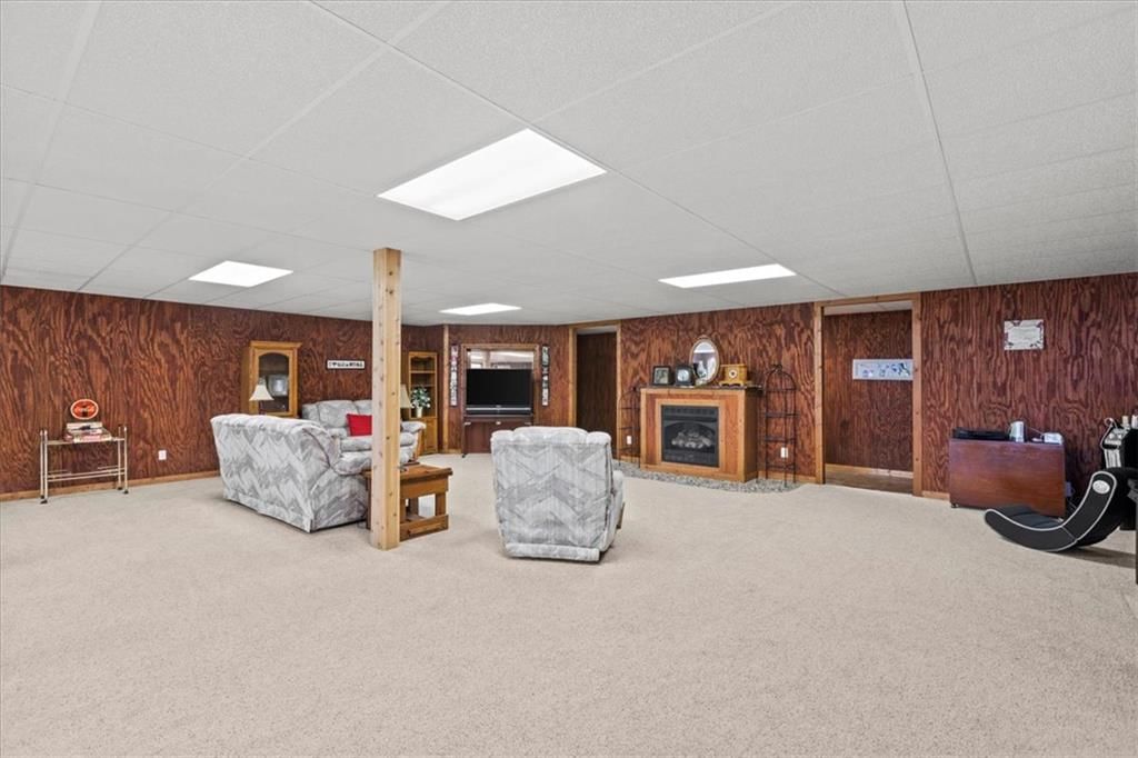 Finished basement at 25400 S State Route M, Garden City, MO 64747