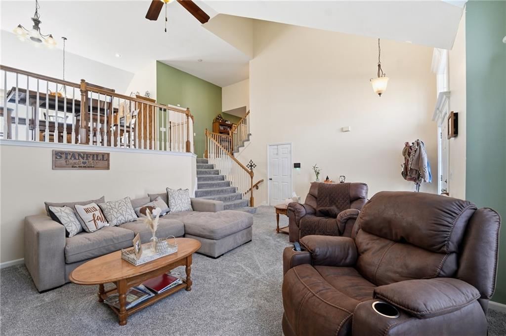 Photo 5 of 67 - 6211 NE 119th Terrace, Kansas City, MO 64156