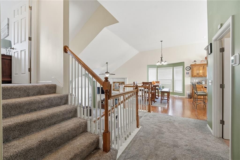 Photo 21 of 67 - 6211 NE 119th Terrace, Kansas City, MO 64156