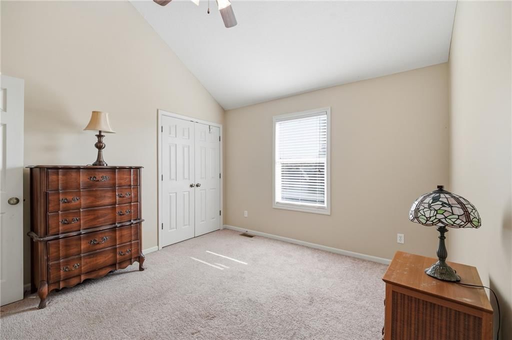 Photo 25 of 67 - 6211 NE 119th Terrace, Kansas City, MO 64156