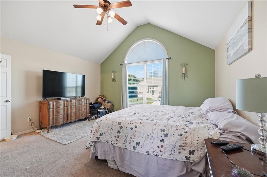 Photo 28 of 67 - 6211 NE 119th Terrace, Kansas City, MO 64156