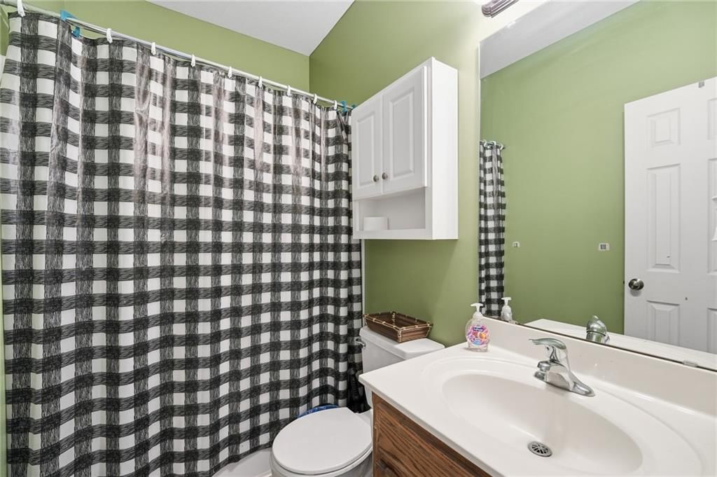 Photo 39 of 67 - 6211 NE 119th Terrace, Kansas City, MO 64156