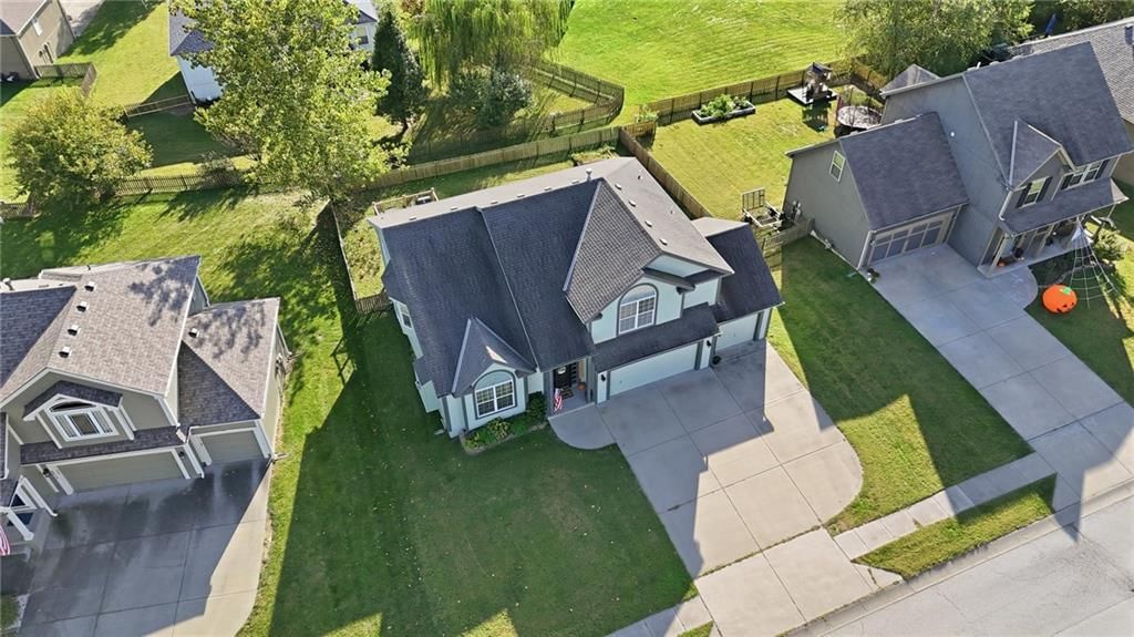 Photo 62 of 67 - 6211 NE 119th Terrace, Kansas City, MO 64156