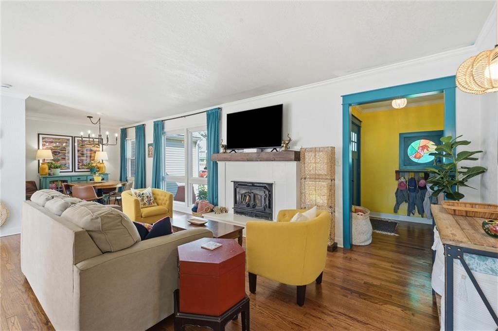 Fireplace at 725 W Elm Street, Olathe, KS 66061