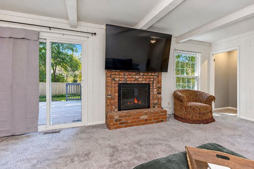 Photo 33 of 43 - 8148 NW Twin Oaks Drive, Kansas City, MO 64151