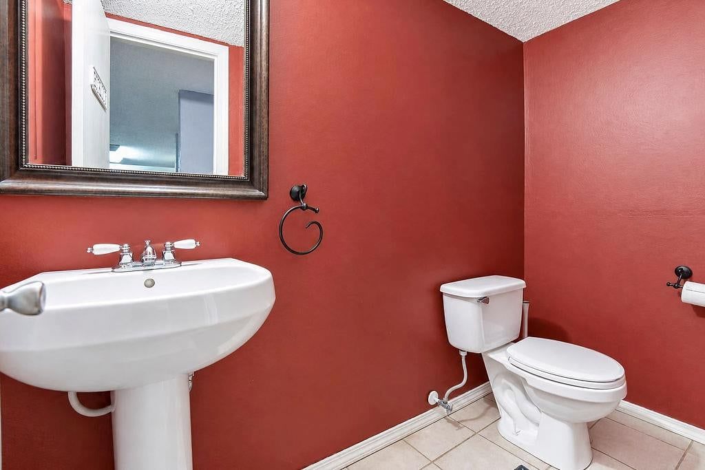 Photo 41 of 43 - 8148 NW Twin Oaks Drive, Kansas City, MO 64151