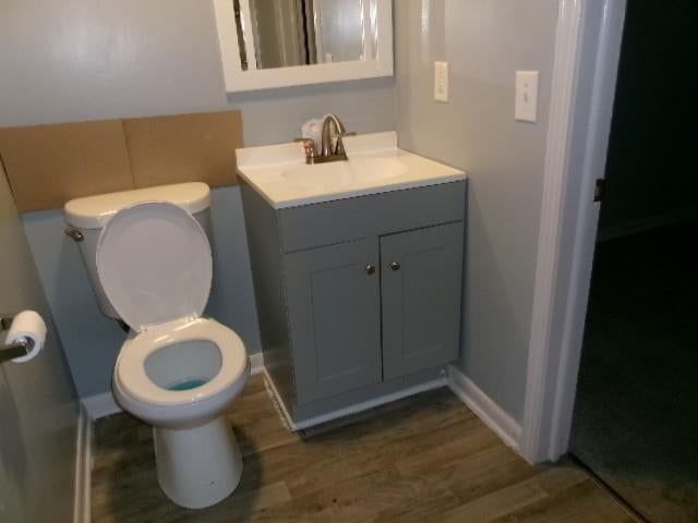 Photo 5 of 22 - 3811 S Delaware Avenue, Independence, MO 64055