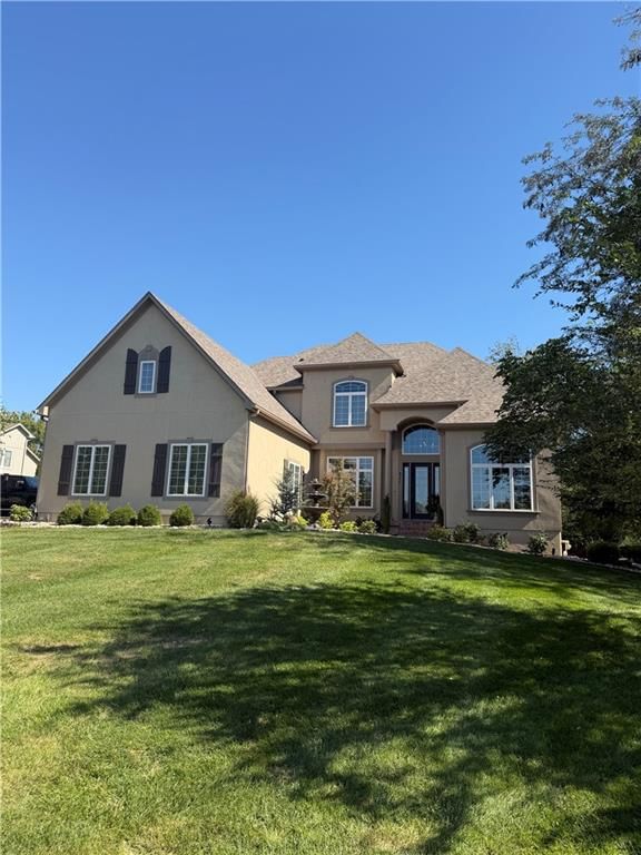 311 NW Rockwood Court, Lee's Summit, MO: listing photo 2