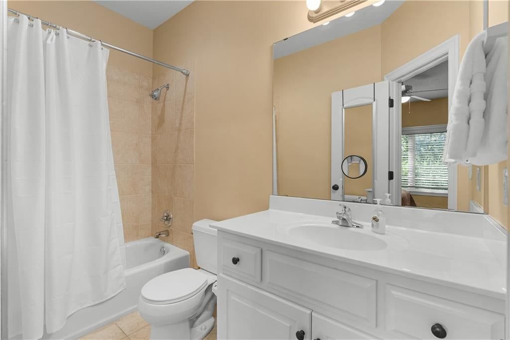 Photo 59 of 66 - 311 NW Rockwood Court, Lee's Summit, MO 64081