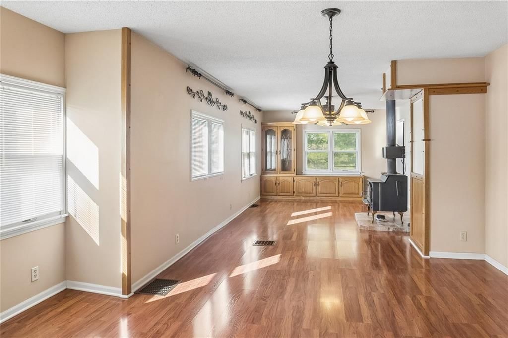 Open floor plan at 26876 Tonganoxie Drive, Leavenworth, KS 66048