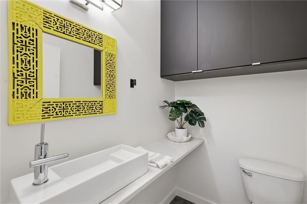 Photo 20 of 42 - 1633 Jefferson Street, Kansas City, MO 64108