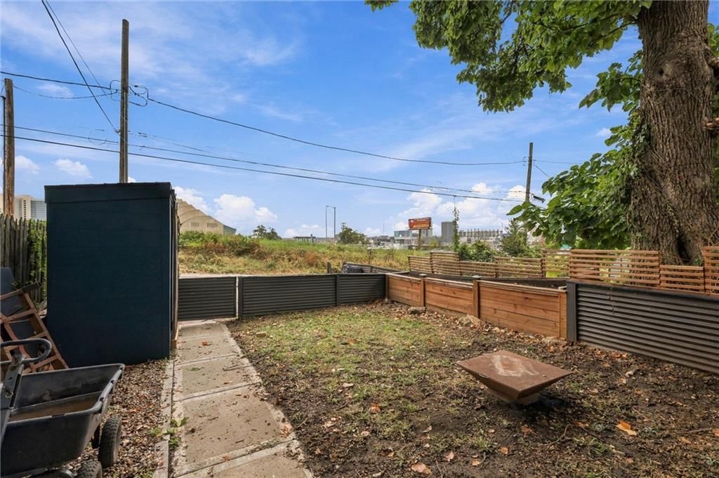 Photo 35 of 42 - 1633 Jefferson Street, Kansas City, MO 64108