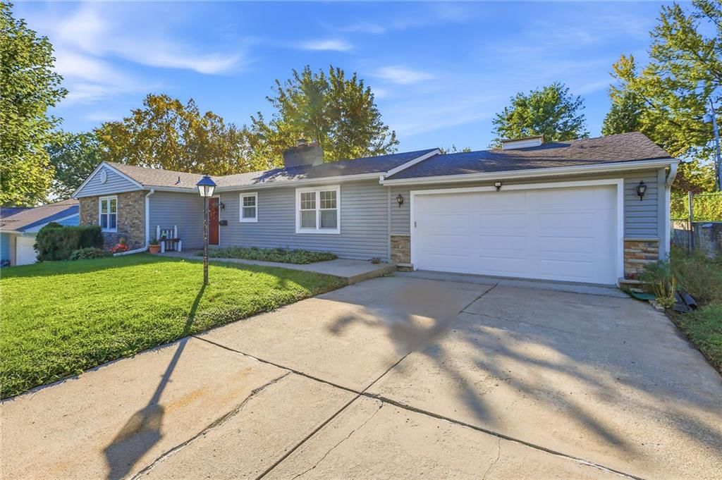 611 E Rankin Road, Independence, MO: listing photo 3