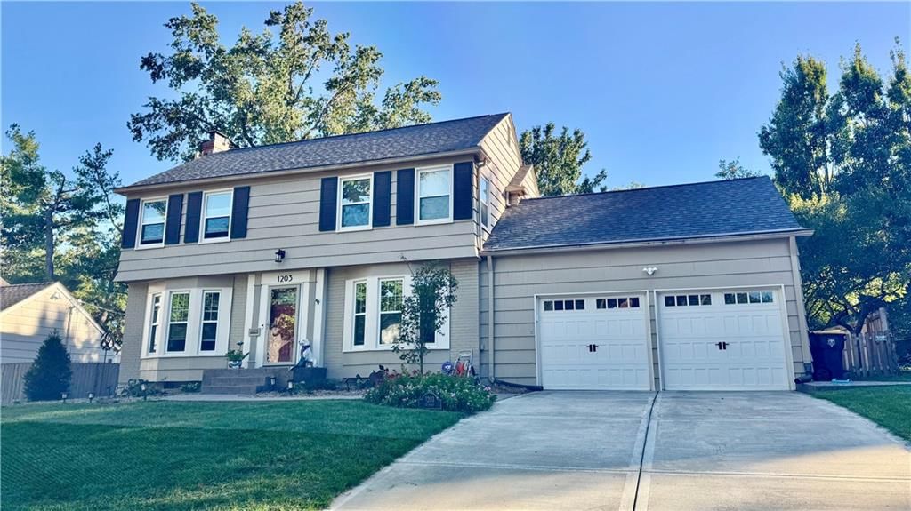 1203 Romany Road, Kansas City, MO