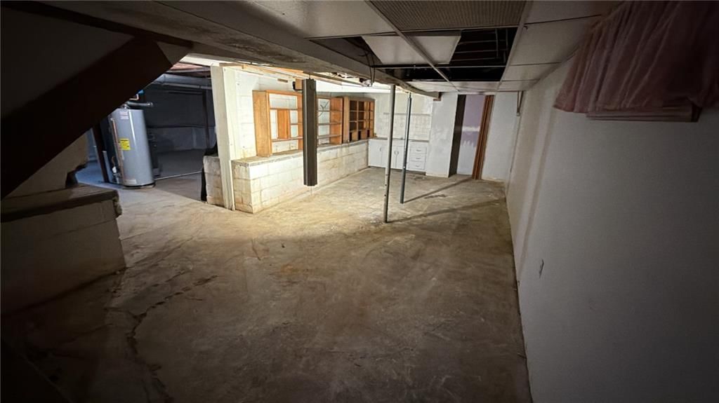 Photo 14 of 16 - 11231 E 14th Street S, Independence, MO 64052