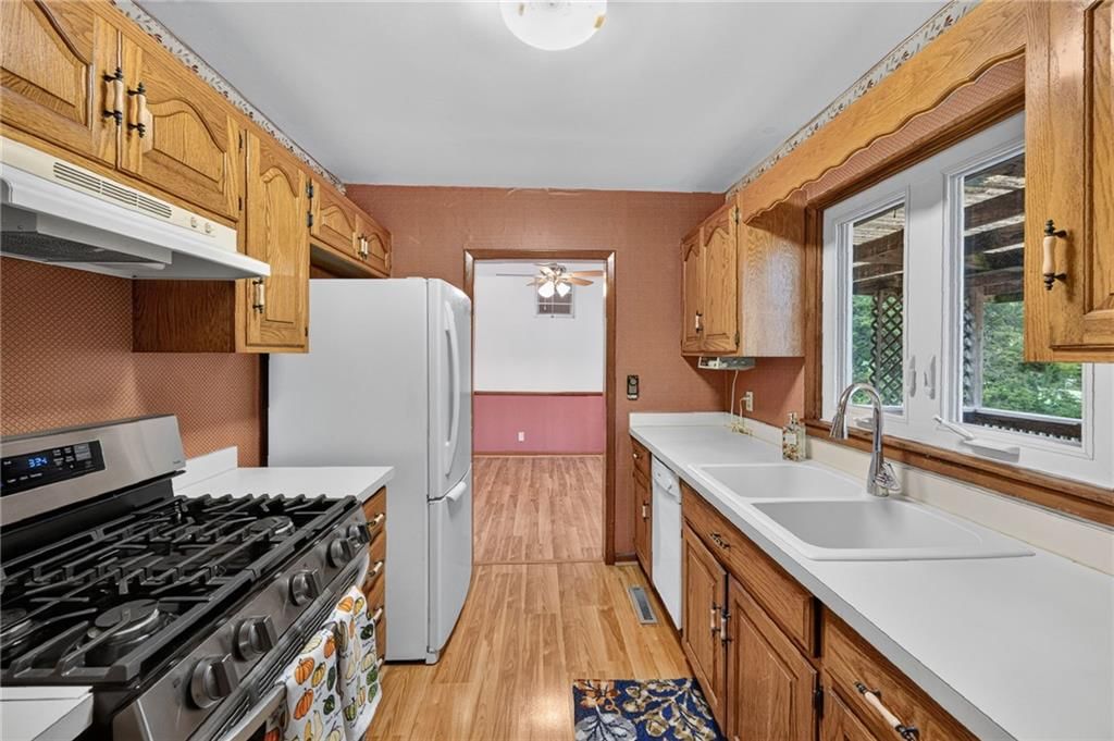 Photo 7 of 27 - 29602 D Highway, Lawson, MO 64062
