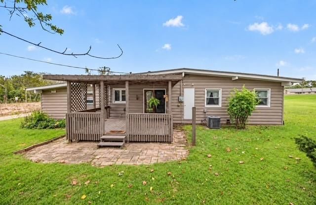 Photo 26 of 27 - 29602 D Highway, Lawson, MO 64062