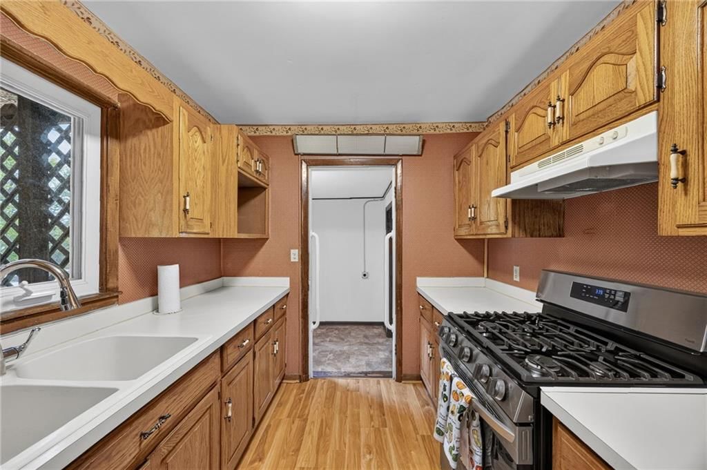 Photo 8 of 27 - 29602 D Highway, Lawson, MO 64062
