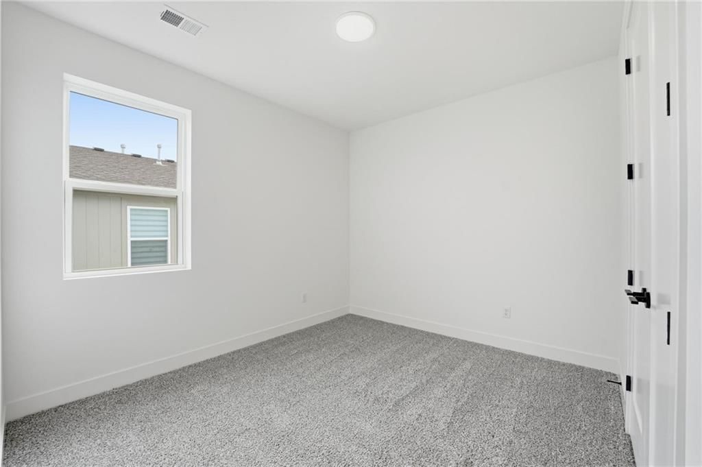 Photo 6 of 20 - 17698 Jubilee Street, Gardner, KS 66030