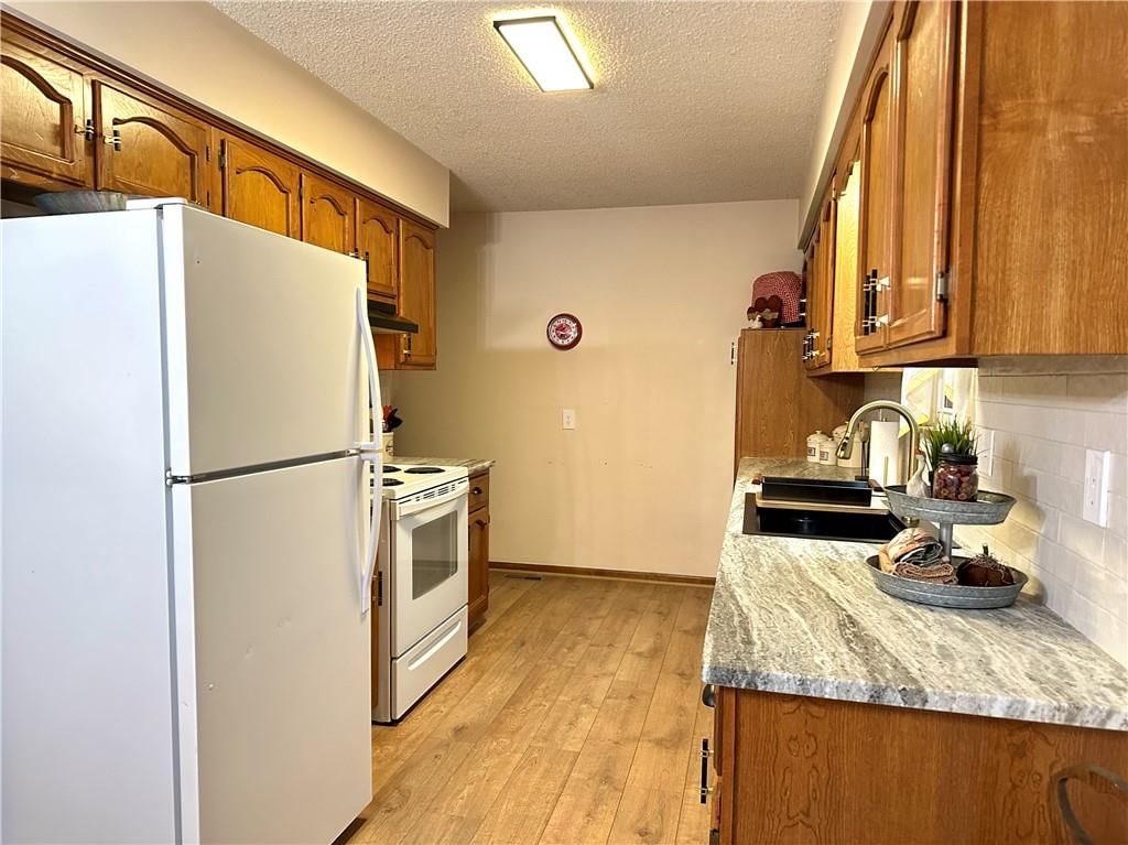 Photo 17 of 31 - 16003 Allen Street, Belton, MO 64012