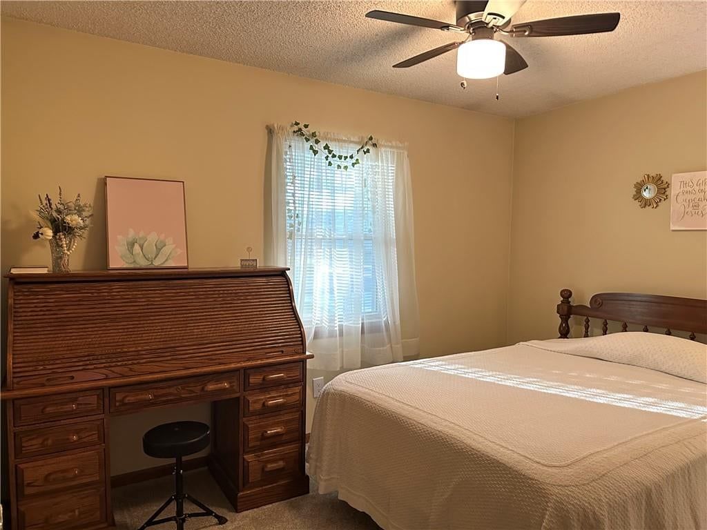 Photo 25 of 31 - 16003 Allen Street, Belton, MO 64012