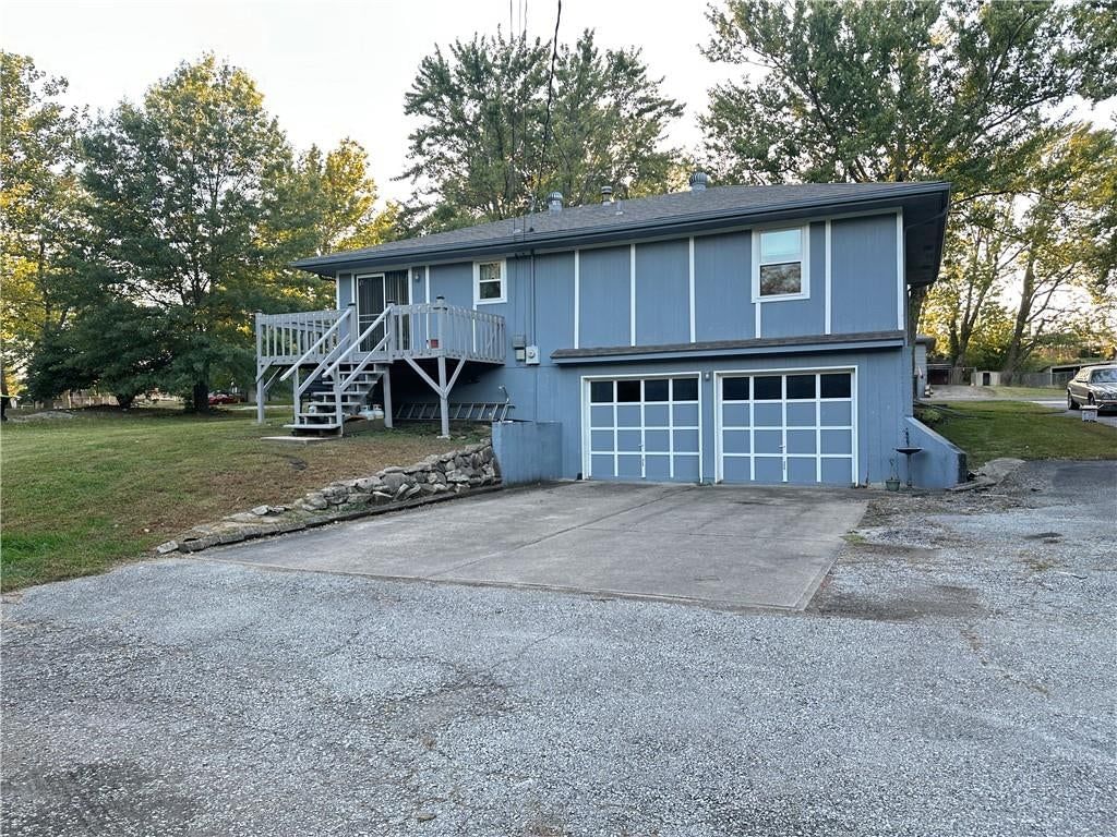 Photo 31 of 31 - 16003 Allen Street, Belton, MO 64012