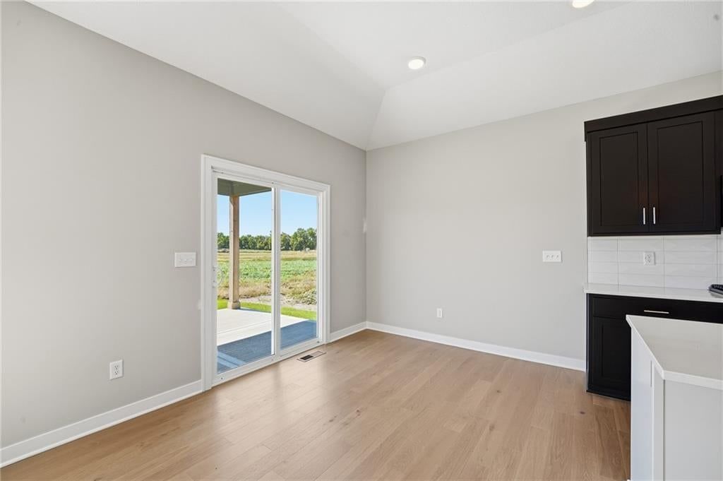 Photo 27 of 28 - 18585 W 195th Street, Spring Hill, KS 66083