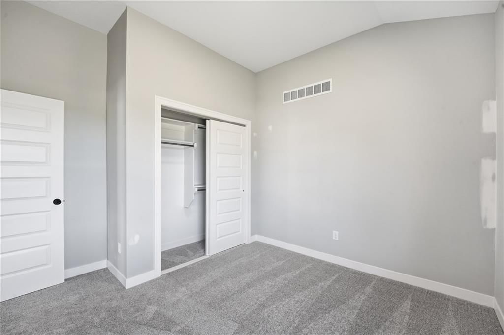 Photo 25 of 28 - 18585 W 195th Street, Spring Hill, KS 66083