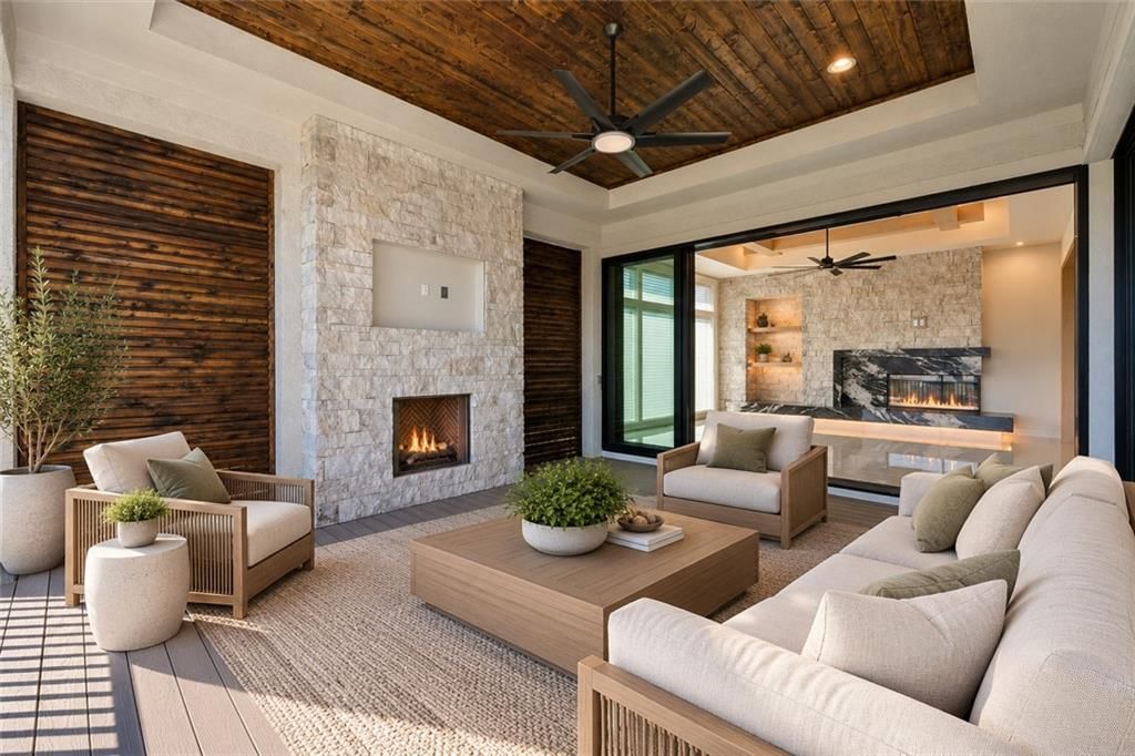 Photo 15 of 54 - 13614 Granada Drive, Leawood, KS 66224