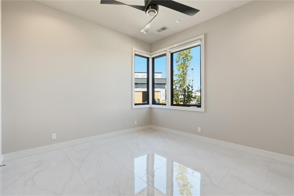 Photo 30 of 54 - 13614 Granada Drive, Leawood, KS 66224