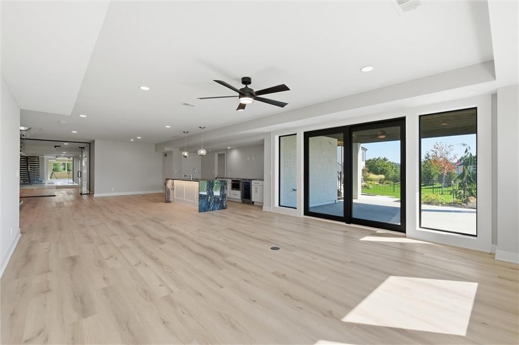 Photo 39 of 54 - 13614 Granada Drive, Leawood, KS 66224