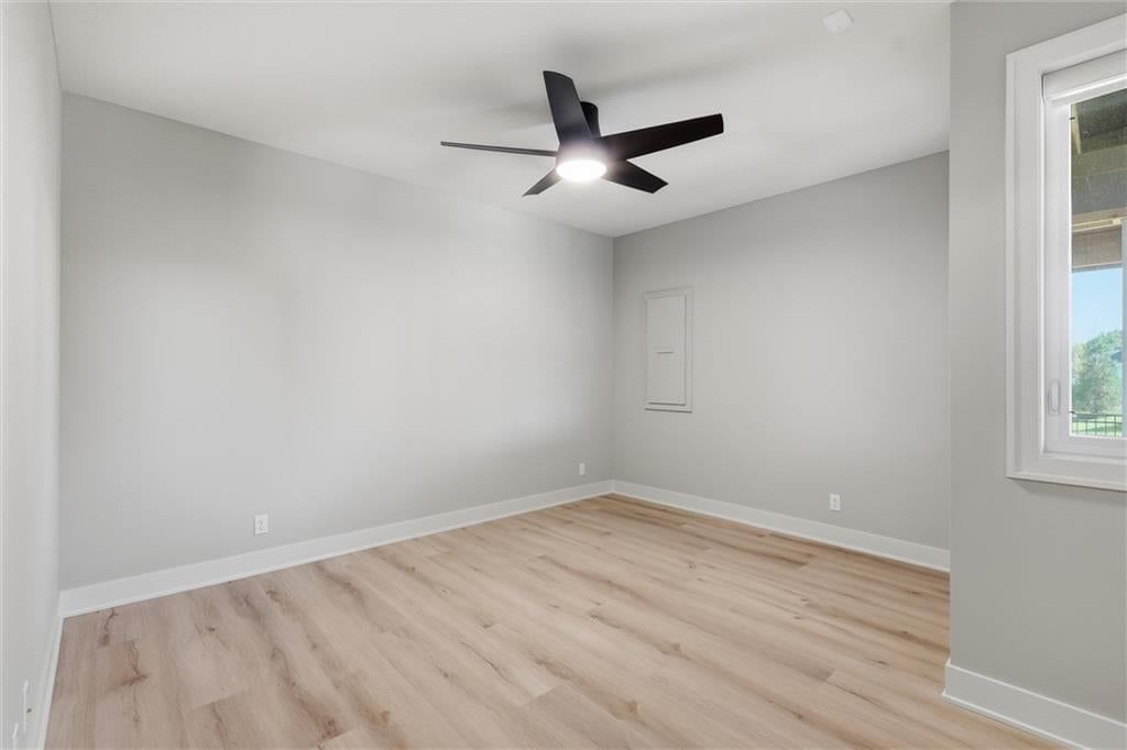 Photo 42 of 54 - 13614 Granada Drive, Leawood, KS 66224