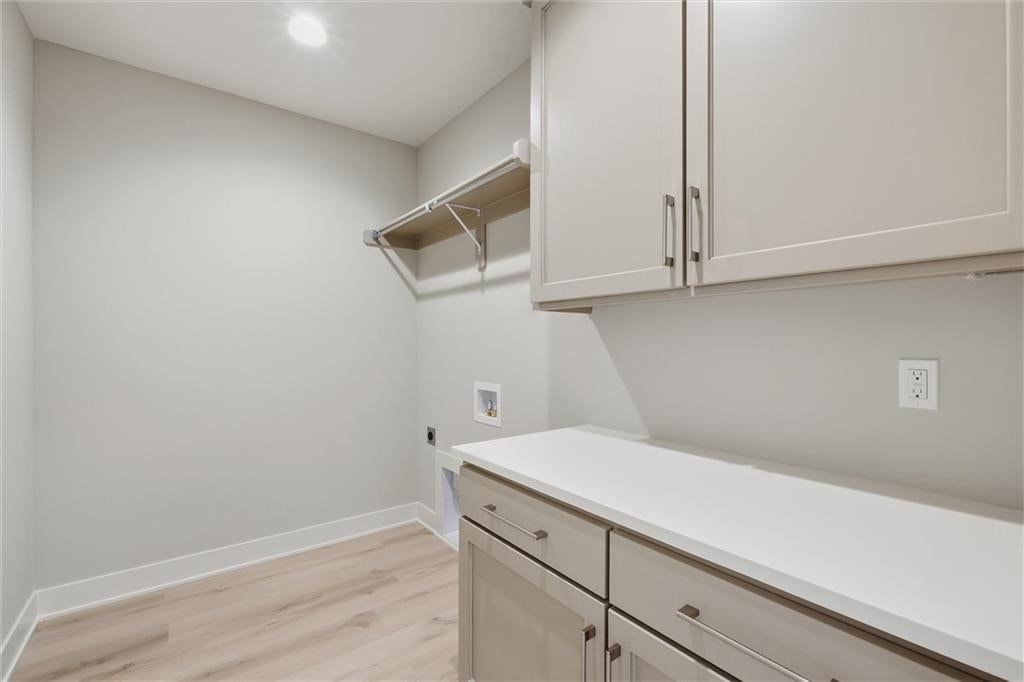 Photo 46 of 54 - 13614 Granada Drive, Leawood, KS 66224
