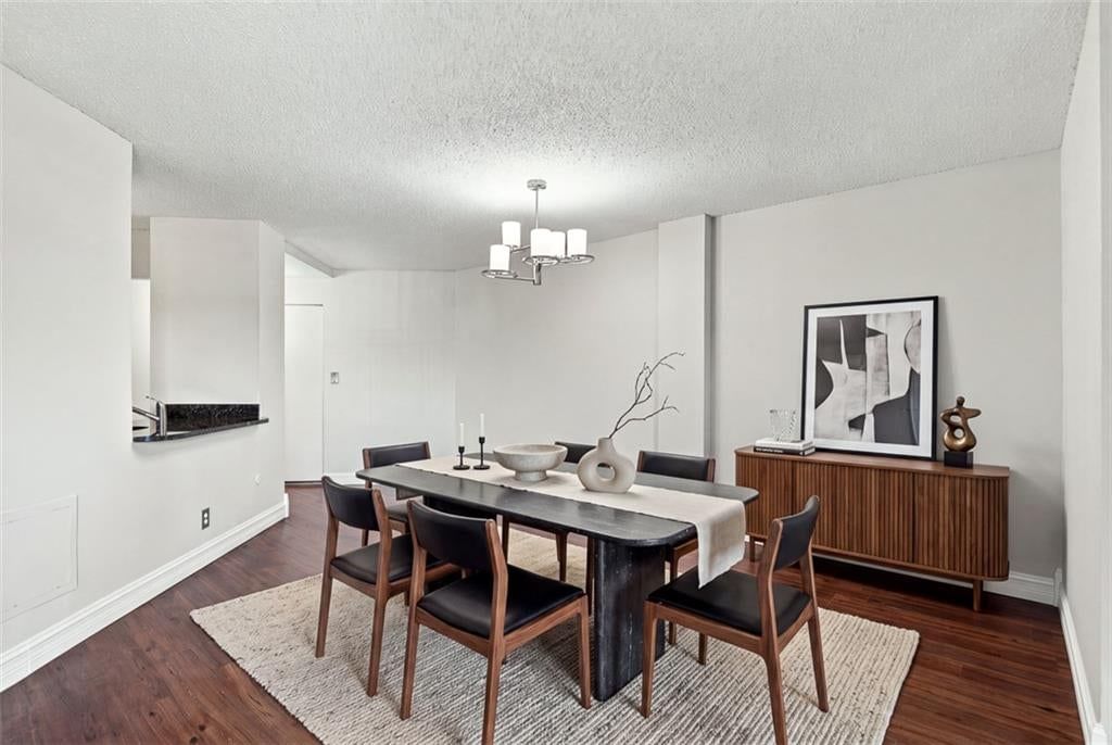 Photo 4 of 28 - 3838 Rainbow Boulevard #101, Kansas City, KS 66103