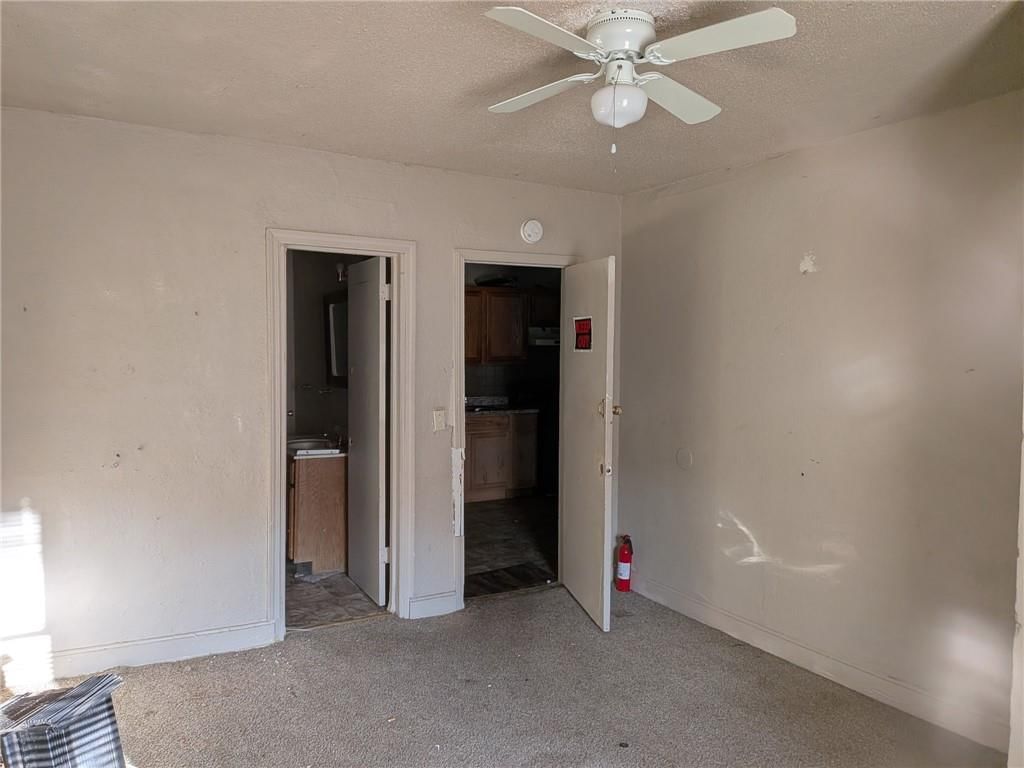 Photo 6 of 12 - 6744 Bales Avenue, Kansas City, MO 64132