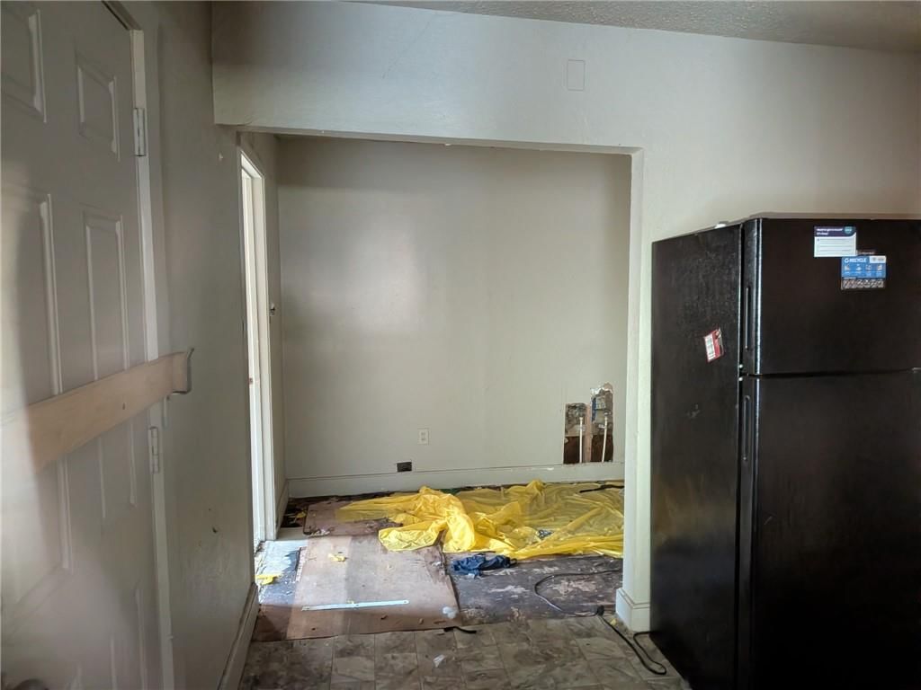 Photo 10 of 12 - 6744 Bales Avenue, Kansas City, MO 64132