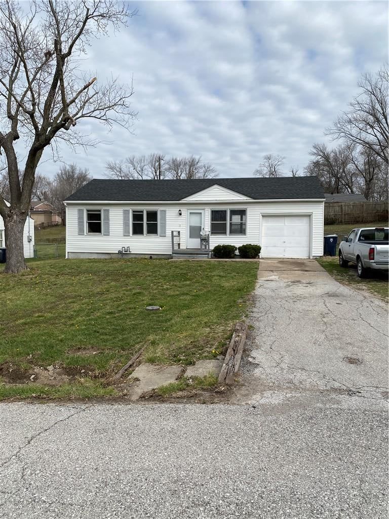 5608 E 101st Terrace, Kansas City, MO