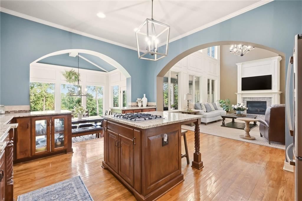 Photo 8 of 68 - 20108 W 92nd Street, Lenexa, KS 66220